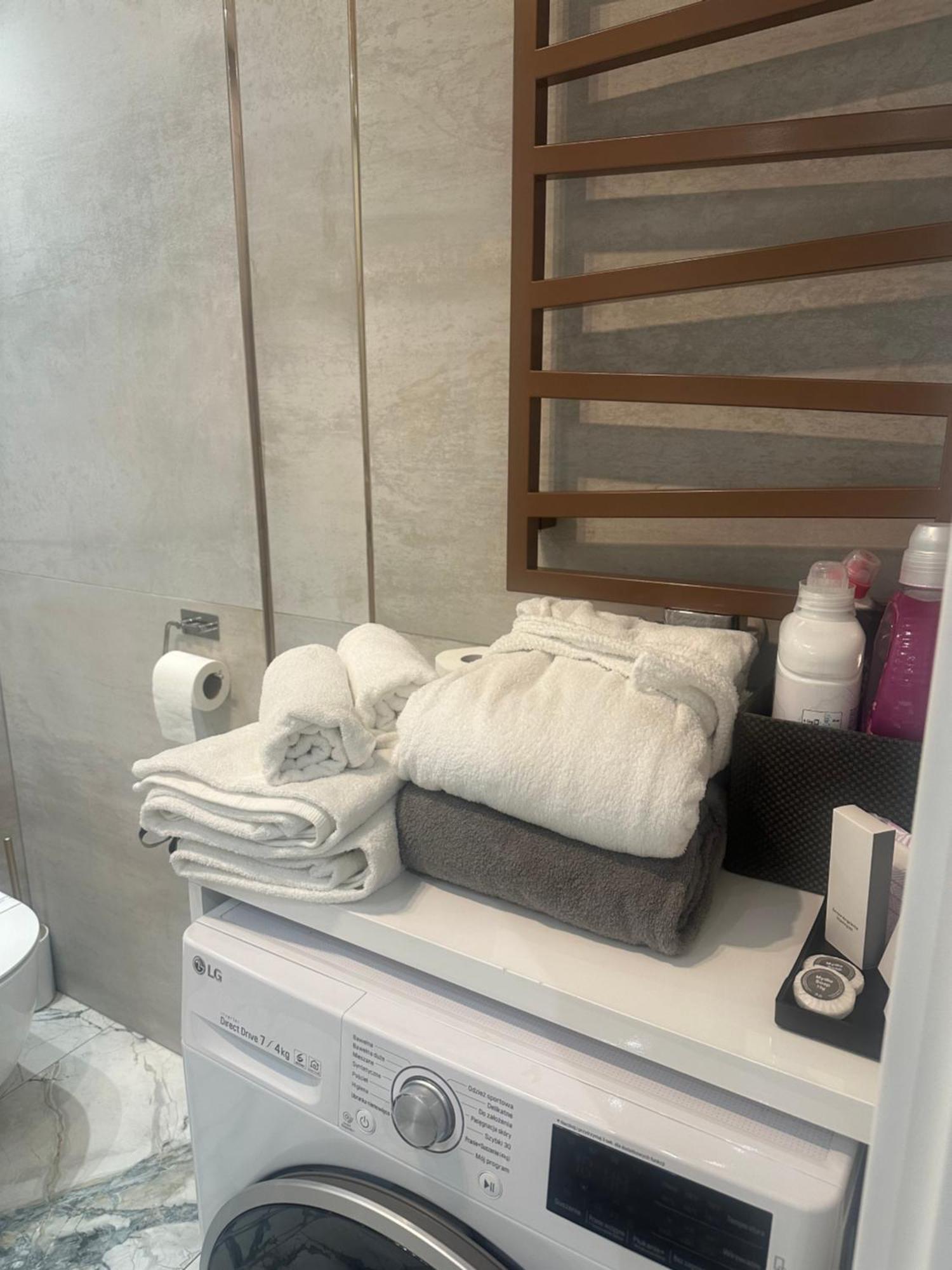 Unia Art Apartament 61 - Basen, Spa لوبلين المظهر الخارجي الصورة